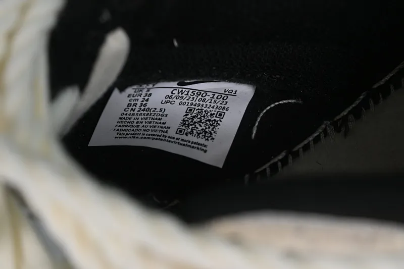 All categories Nk SB Dunk series Nk SB Dunk Low low-top sneakers Nk Dunk Low splash-ink distressed Chinese style Taotao Oolong SB strap deconstructed low-top casual sneakers CW1590-100